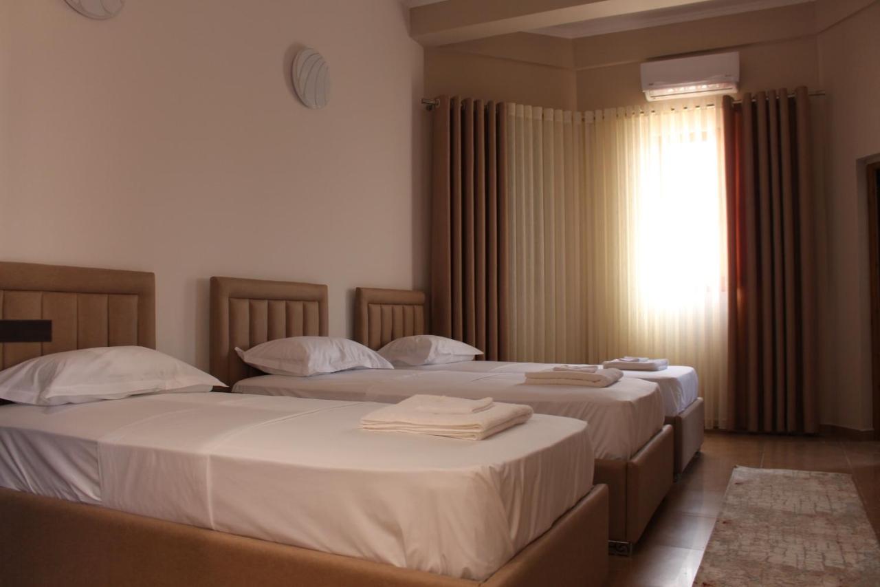 Hotel Vila Maledhi Berat Eksteriør bilde