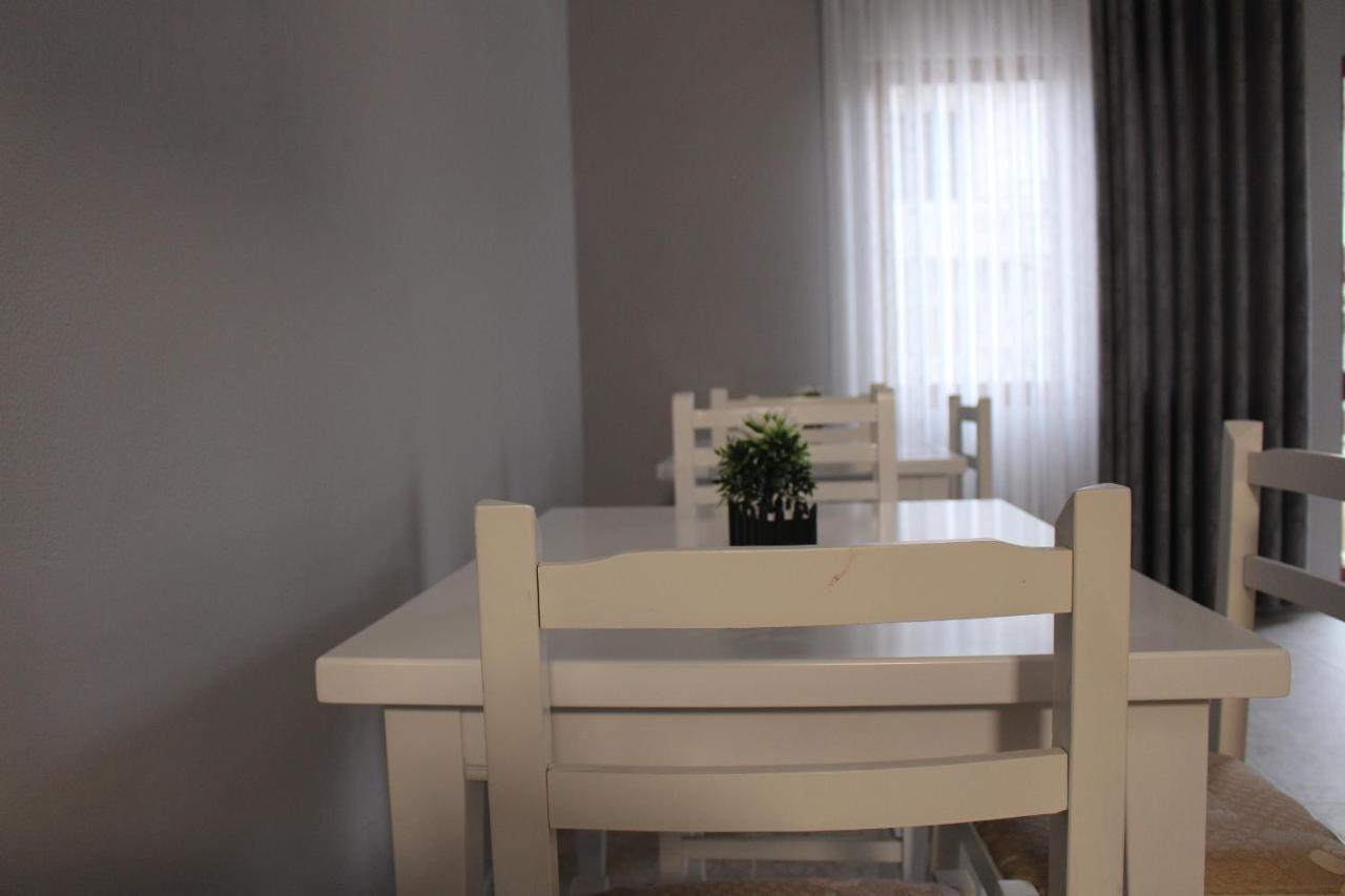 Hotel Vila Maledhi Berat Eksteriør bilde