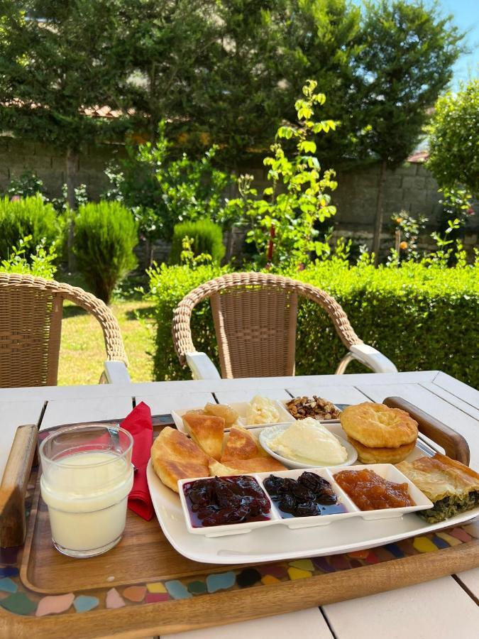 Hotel Vila Maledhi Berat Eksteriør bilde